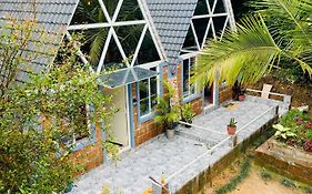 Lakshmi Nikunj Estate Stay